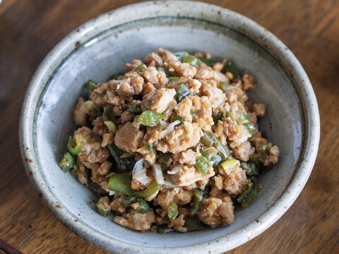 ピーマン鶏みそ【和食・主菜】